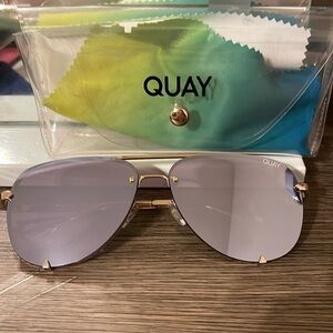 Quay Australia High key sunglasses in gold